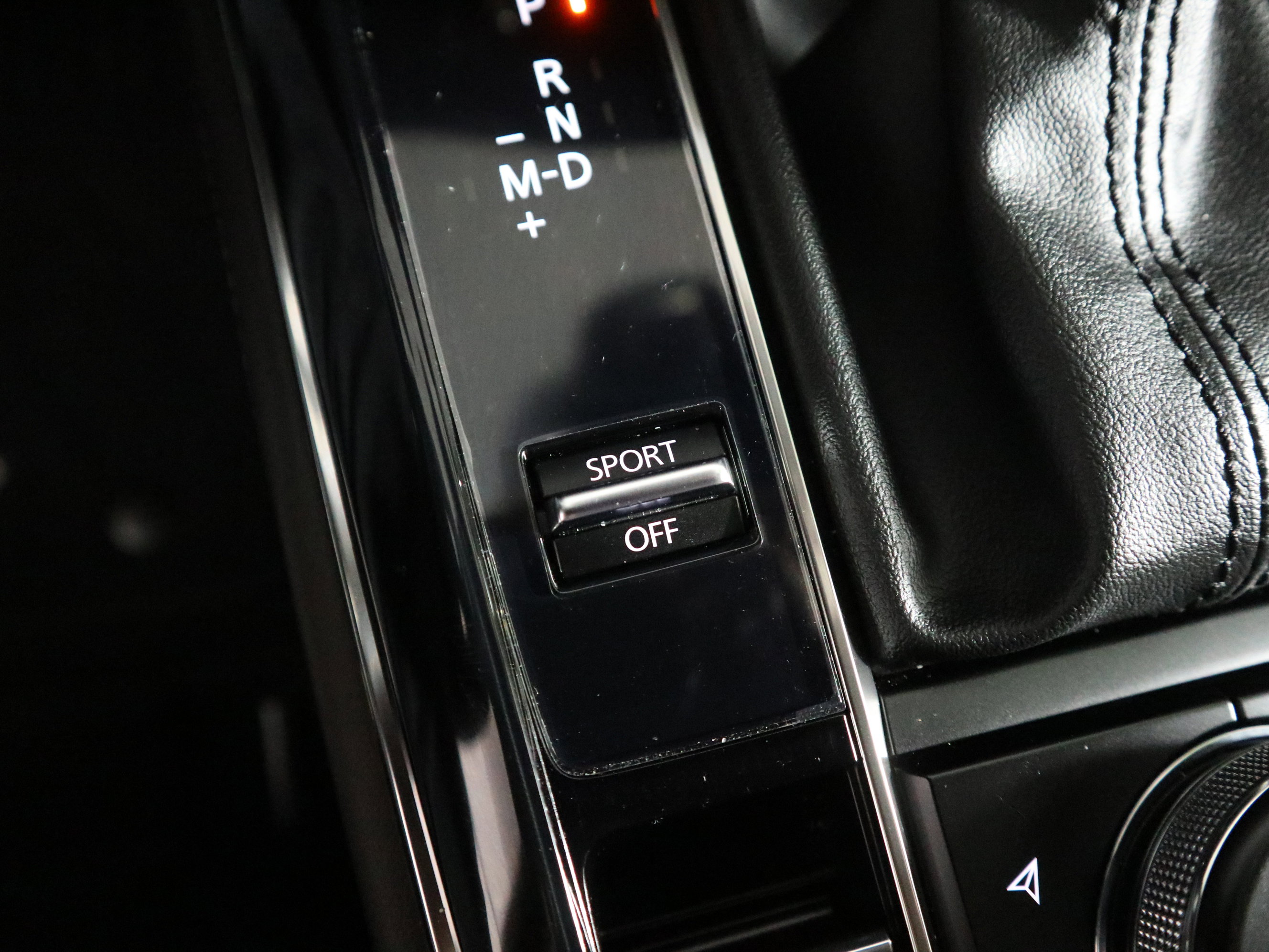 Certified 2025 MAZDA CX-30 2.5 Turbo w/ Premium Plus Pkg image 33