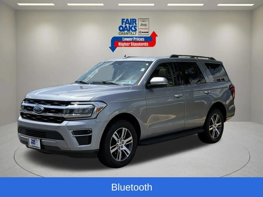 Used 2024 Ford Expedition Limited AWD/4WD image 5