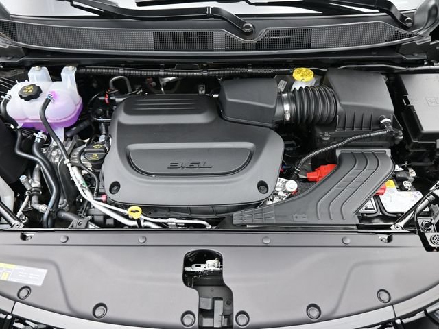 New 2025 Chrysler Pacifica Limited FWD image 22
