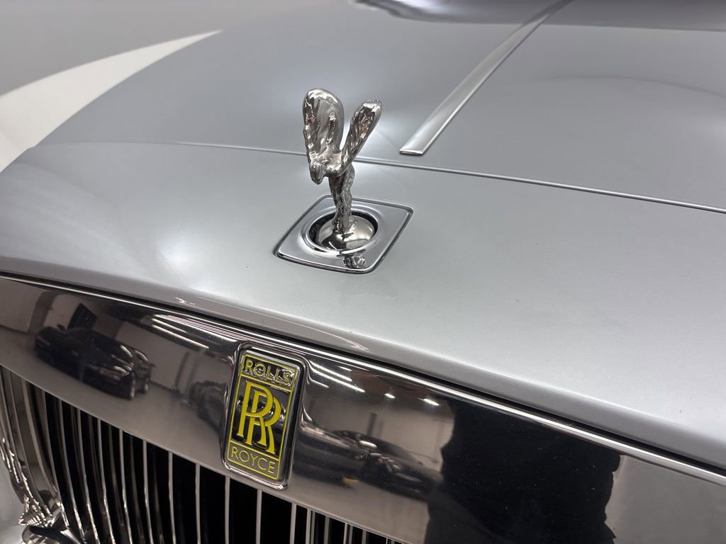 Used 2016 Rolls-Royce Wraith RWD image 29