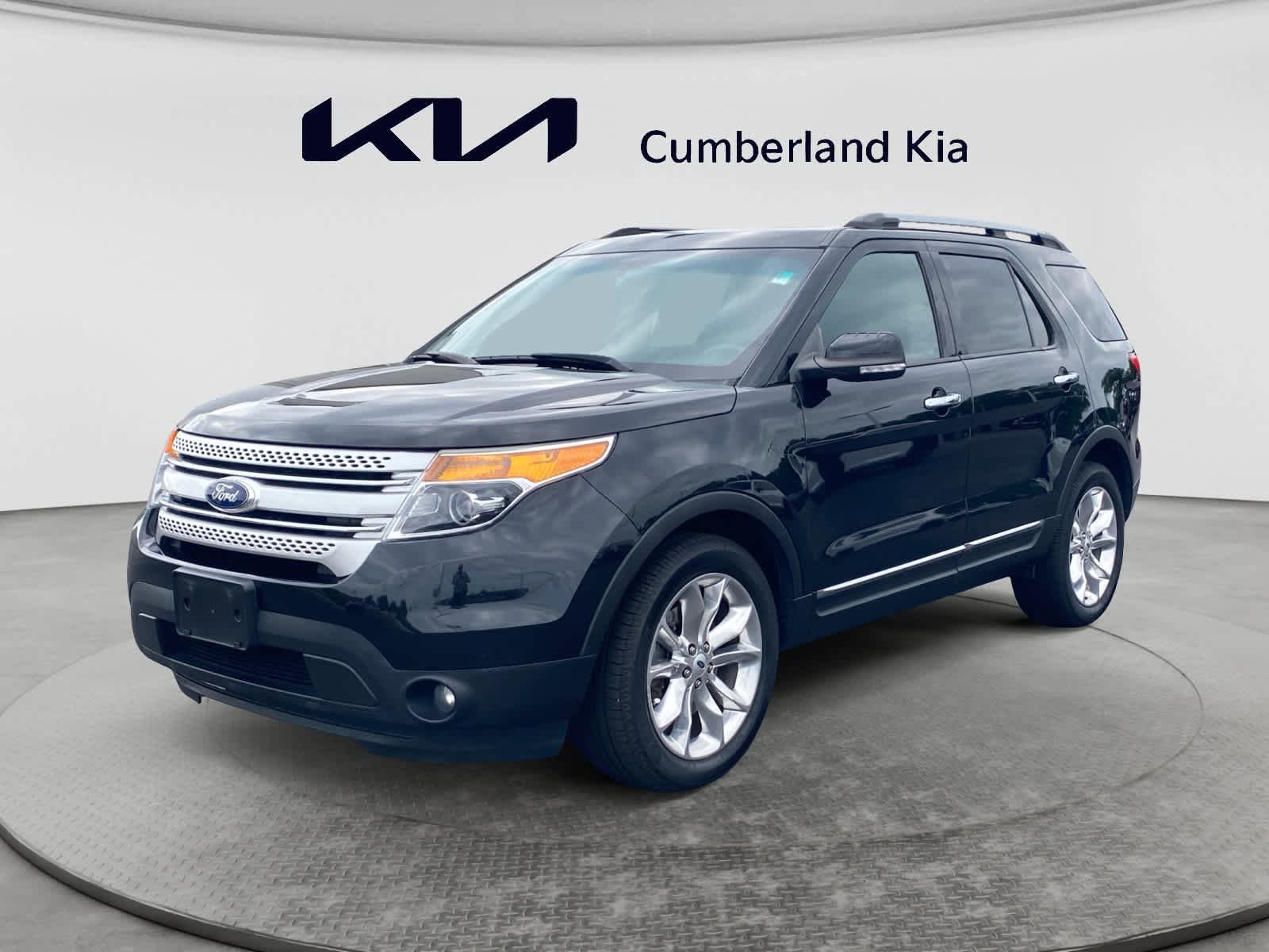 Used 2015 Ford Explorer XLT w/ Equipment Group 202B AWD/4WD image 1