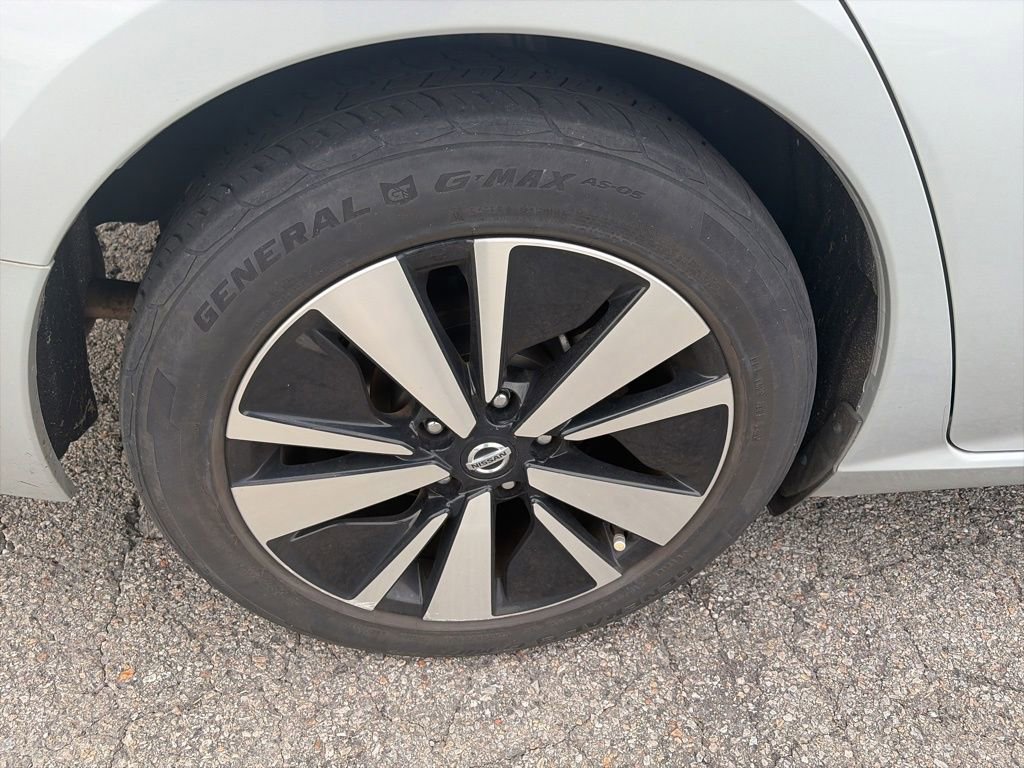 Used 2021 Nissan Altima 2.5 SV image 9