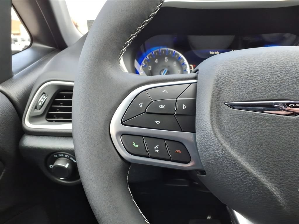 New 2026 Chrysler Voyager LX FWD image 17