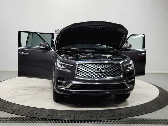 Used 2024 INFINITI QX80 Luxe image 10