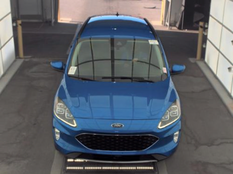 Used 2021 Ford Escape Titanium AWD/4WD image 2