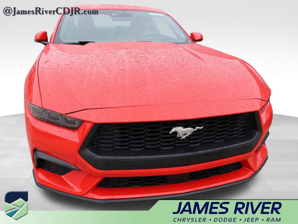 Used 2026 Ford Mustang Premium RWD image 4