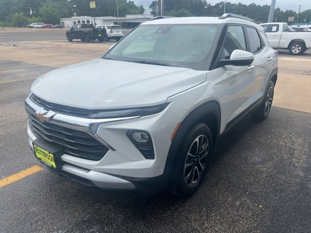 Used 2025 Chevrolet TrailBlazer LT FWD image 6