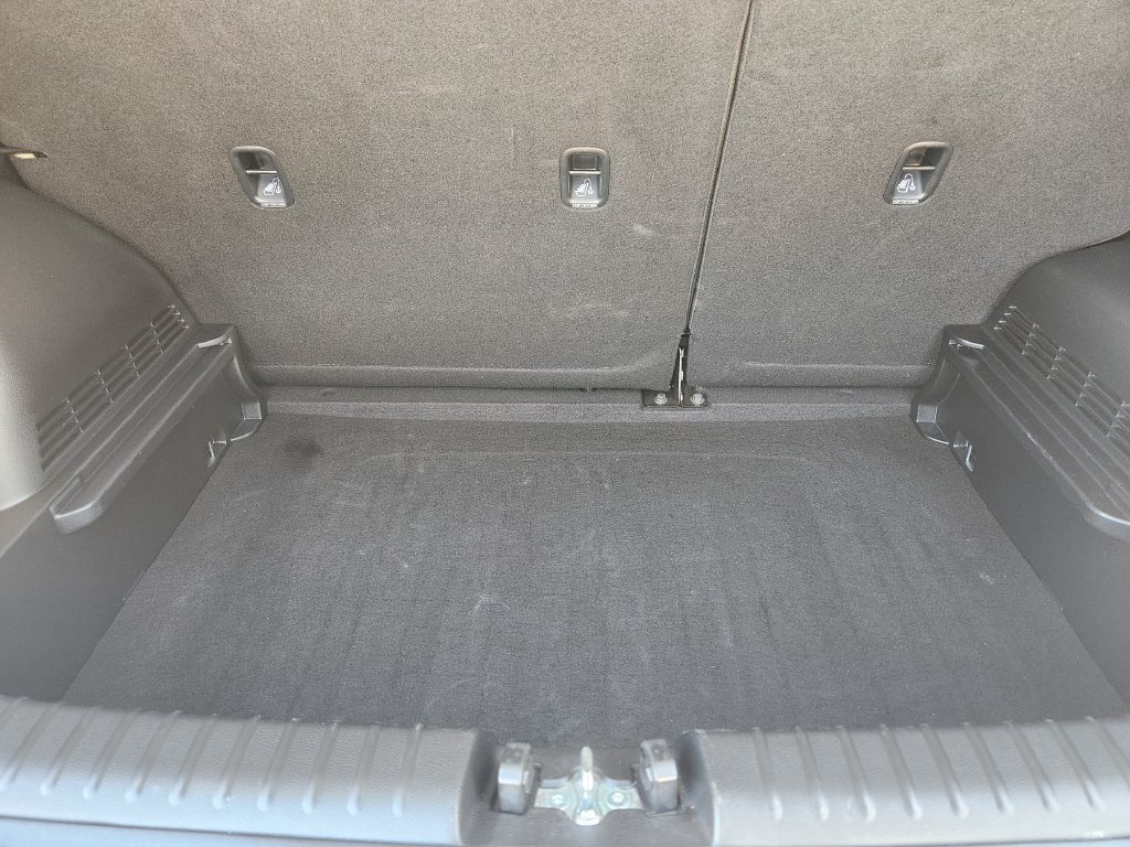 Certified 2025 Kia Soul LX w/ LX Technology Package FWD image 32