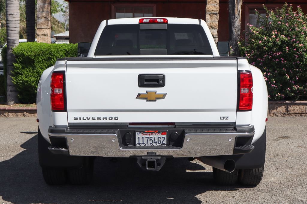 Used 2017 Chevrolet Silverado 3500 LTZ w/ Duramax Plus Package AWD/4WD image 7