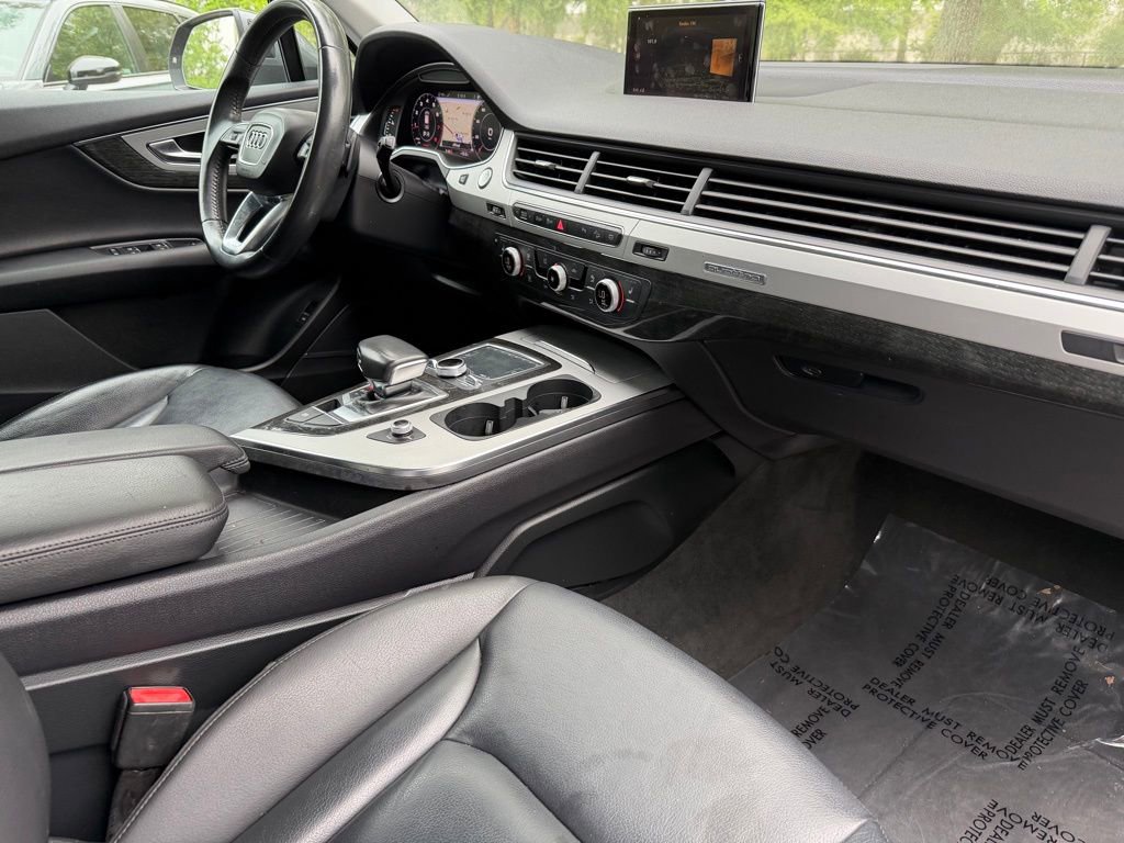 Used 2019 Audi Q7 2.0T Premium Plus w/ Premium Plus Package image 12