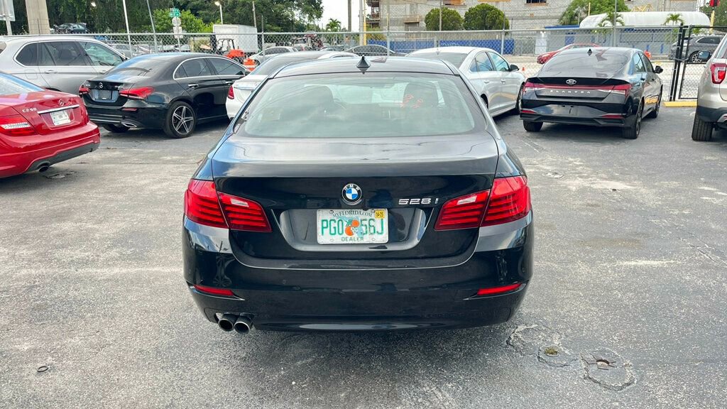 Used 2015 BMW 528i Sedan image 3