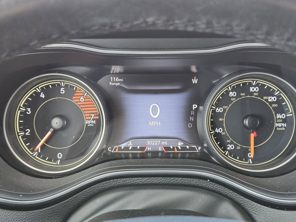Used 2021 Jeep Cherokee Limited image 10