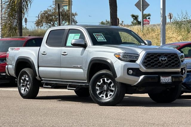 Used 2023 Toyota Tacoma TRD Off-Road image 3