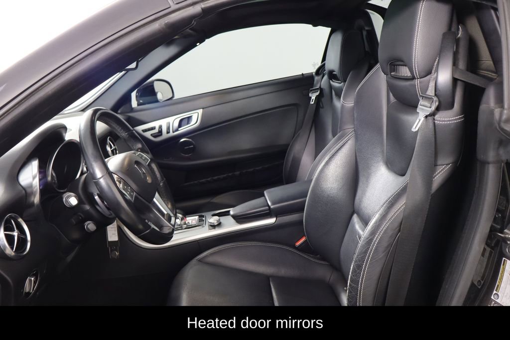 Used 2016 Mercedes-Benz SLK 300 image 7