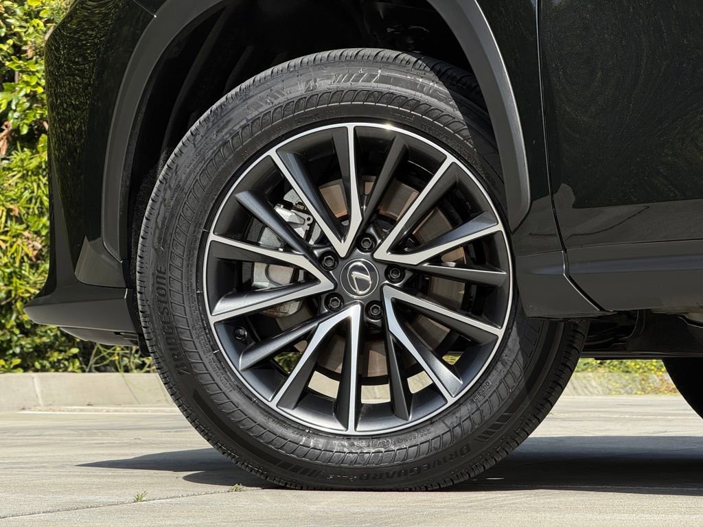 Certified 2024 Lexus NX 350h AWD w/ Vision Package image 9