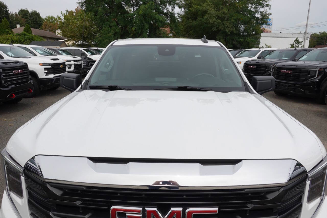 Used 2022 GMC Sierra 1500 Pro w/ Pro Value Package image 6