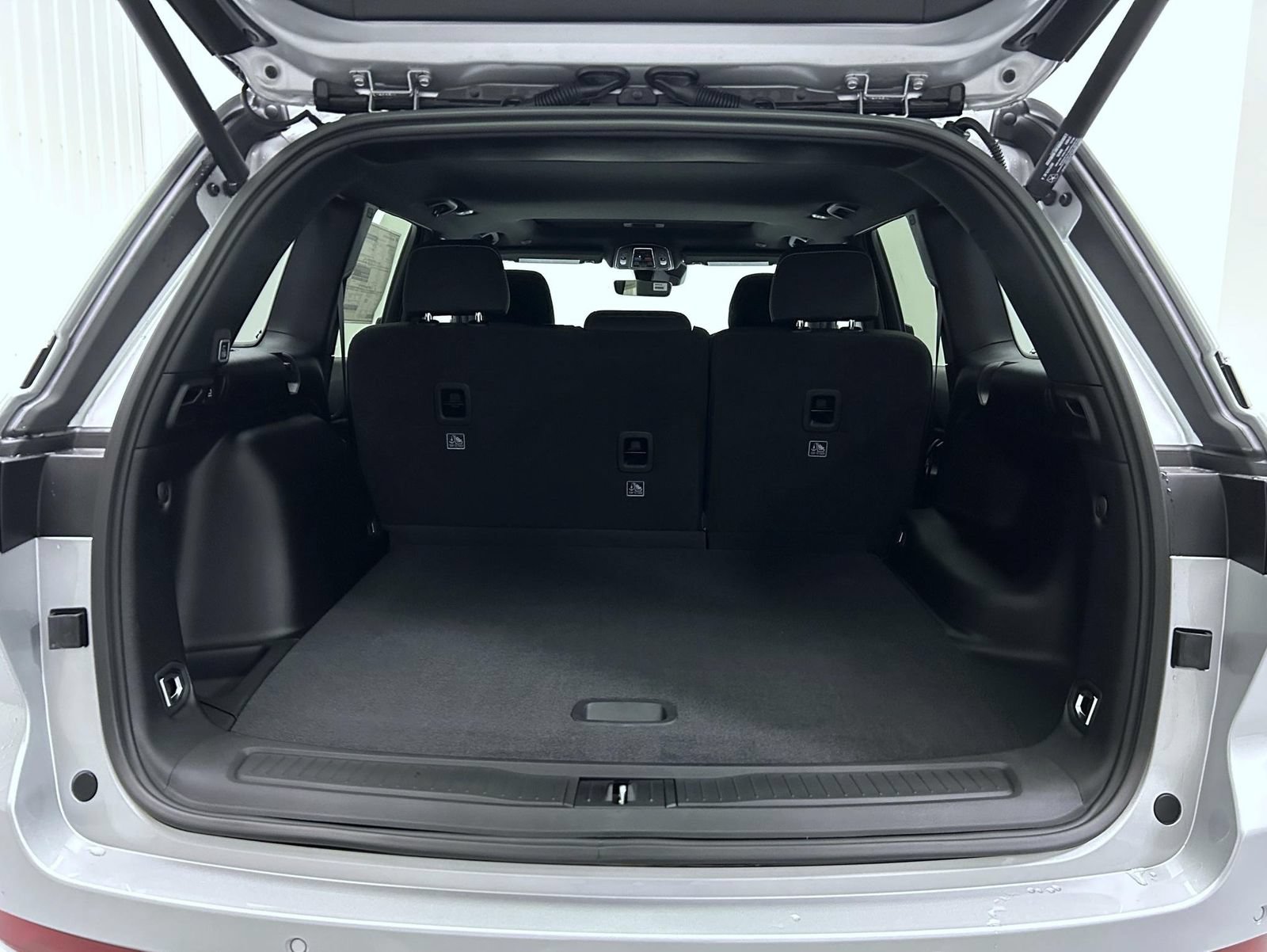 New 2026 Jeep Grand Cherokee Laredo X AWD/4WD image 21