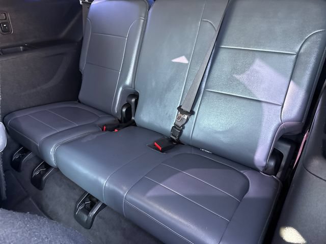Used 2019 Chevrolet Traverse Premier w/ Driver Confidence II Package FWD image 19