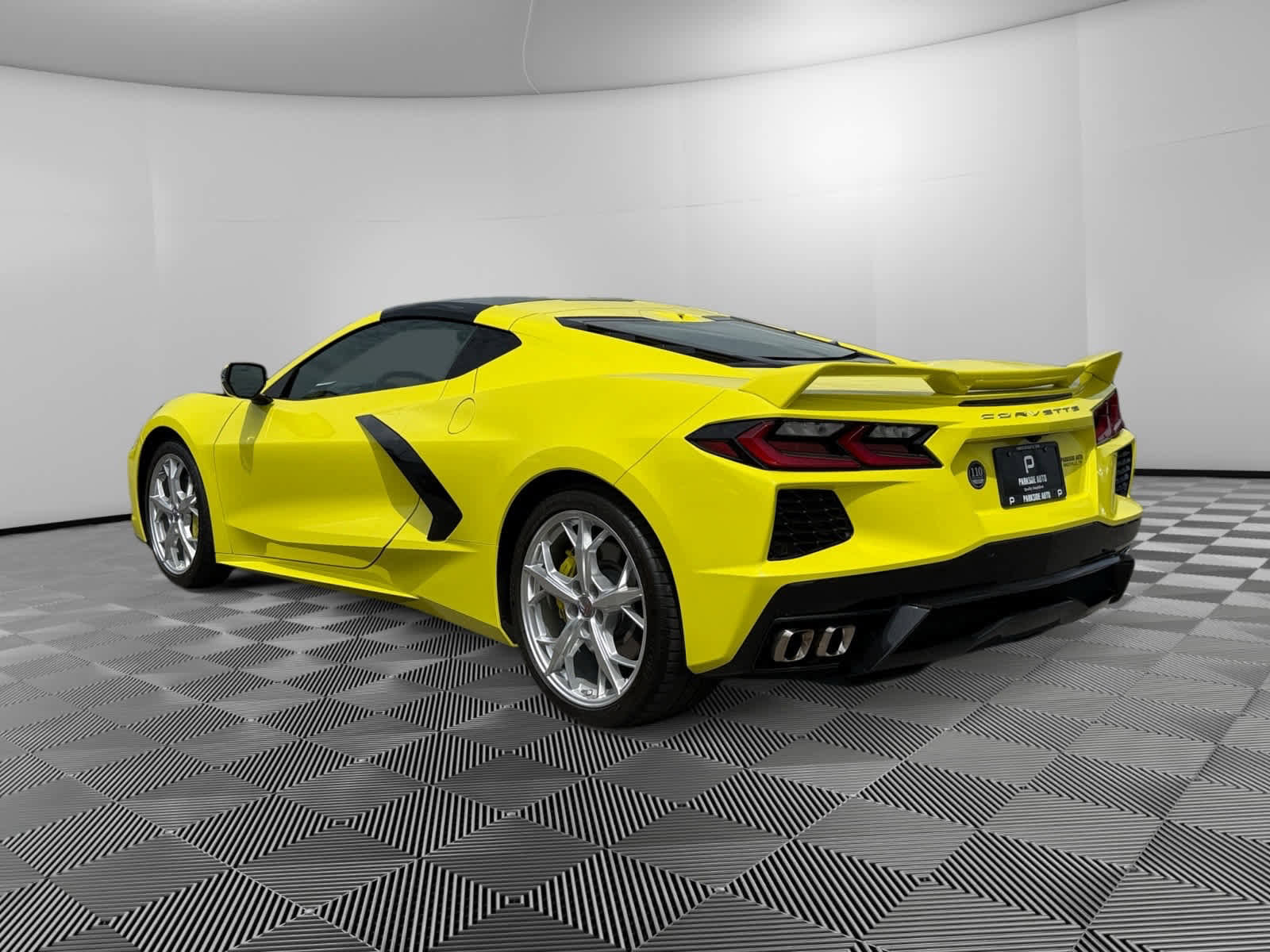 Used 2020 Chevrolet Corvette Stingray Preferred Cpe w/ 2LT Preferred Equipment Group image 3