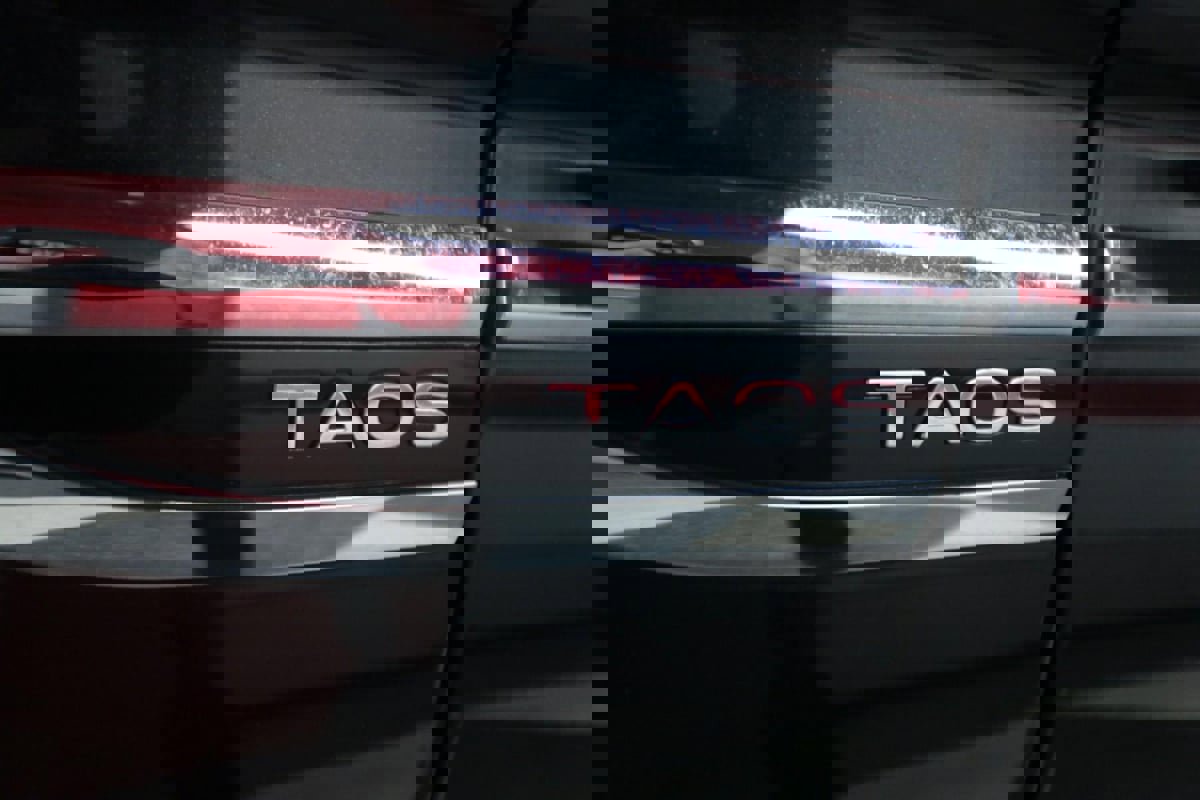 Used 2024 Volkswagen Taos S image 34