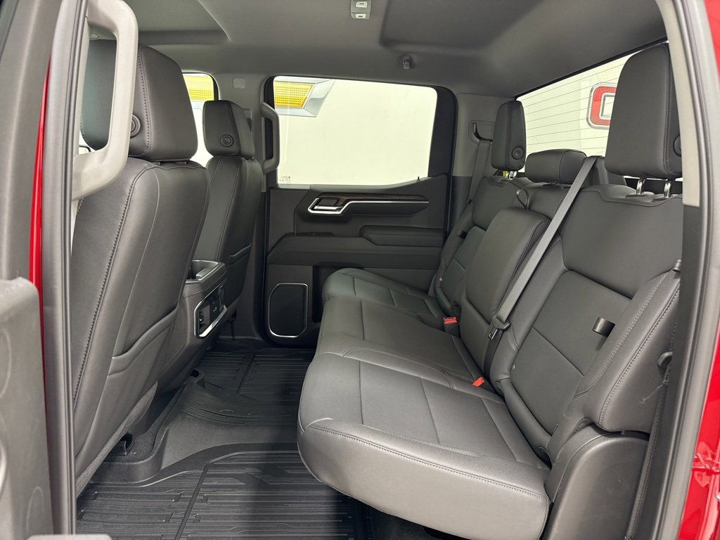 New 2026 GMC Sierra 1500 SLT w/ SLT Premium Package image 15