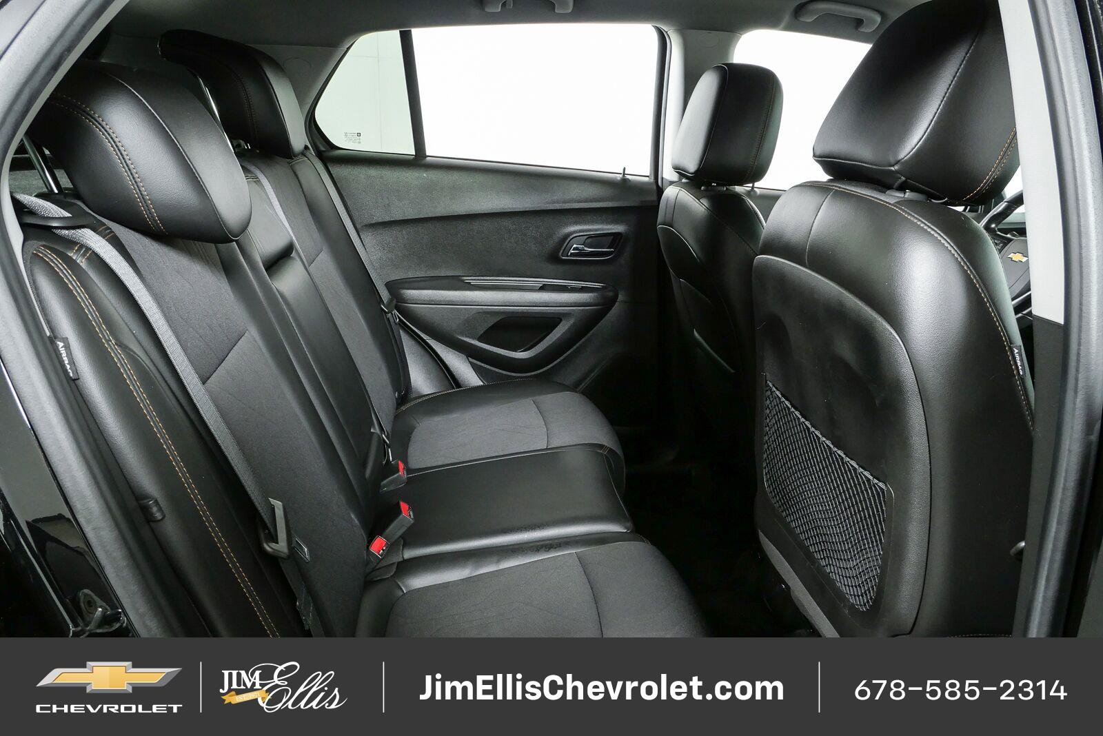 Certified 2020 Chevrolet Trax LT w/ LT Convenience Package AWD/4WD image 19
