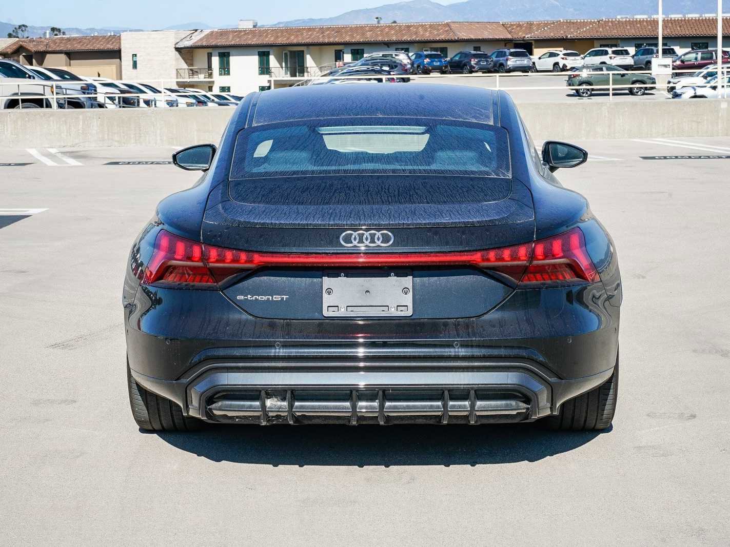 Used 2023 Audi e-tron GT Prestige w/ Prestige Package image 3
