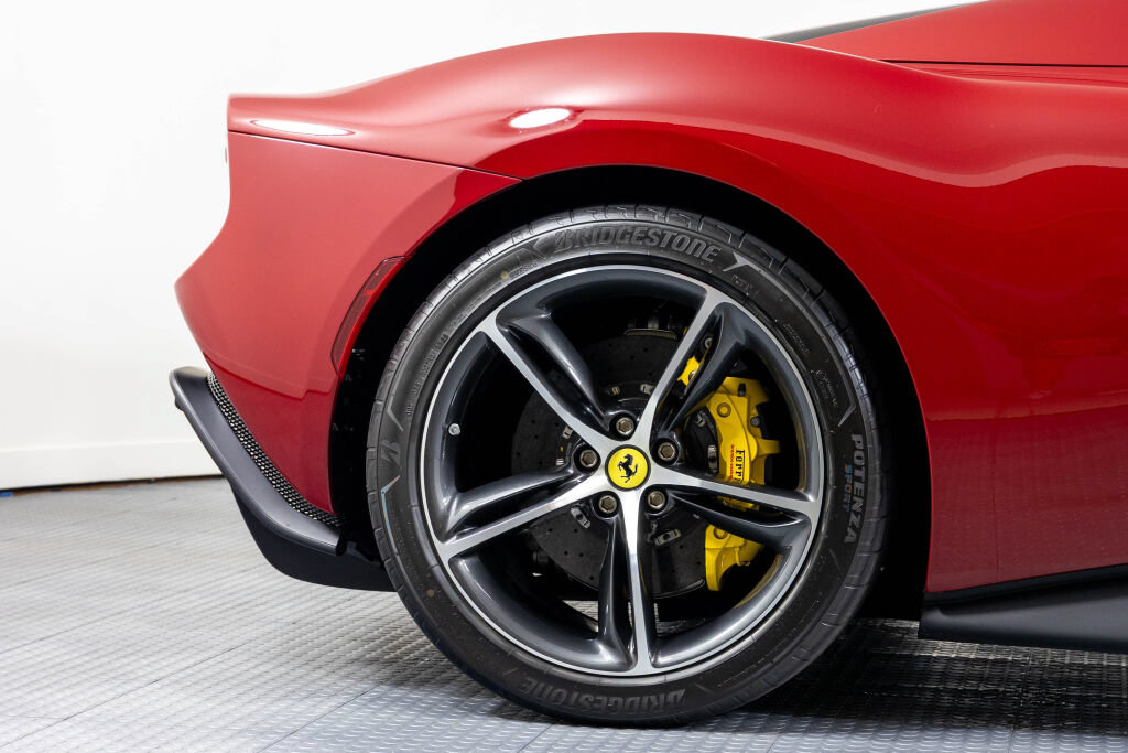 Used 2026 Ferrari 296 GTS RWD image 33