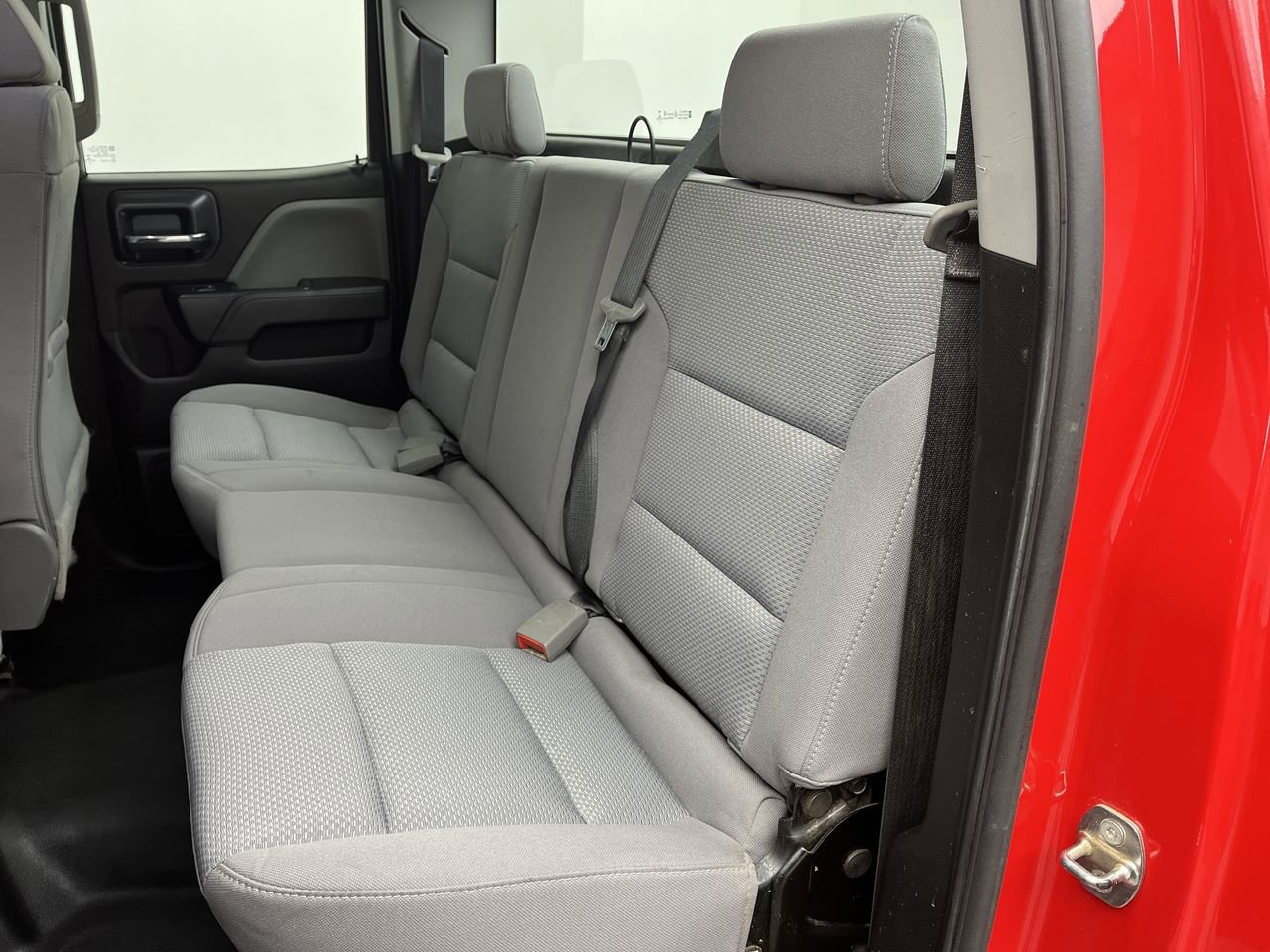 Used 2018 GMC Sierra 1500 4x4 Double Cab w/ Sierra Convenience Package image 9