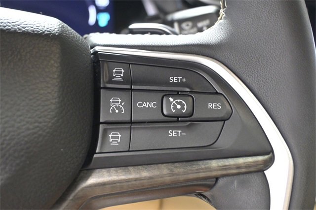 Used 2023 Jeep Grand Cherokee 4WD 4xe image 24