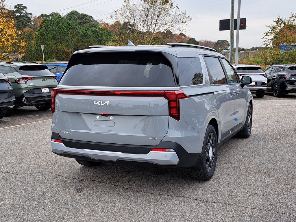 New 2026 Kia Carnival EX image 4