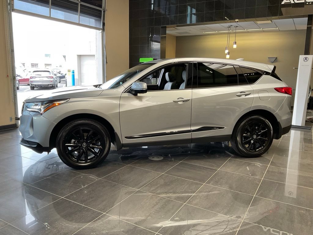 Certified 2025 Acura RDX SH-AWD image 4