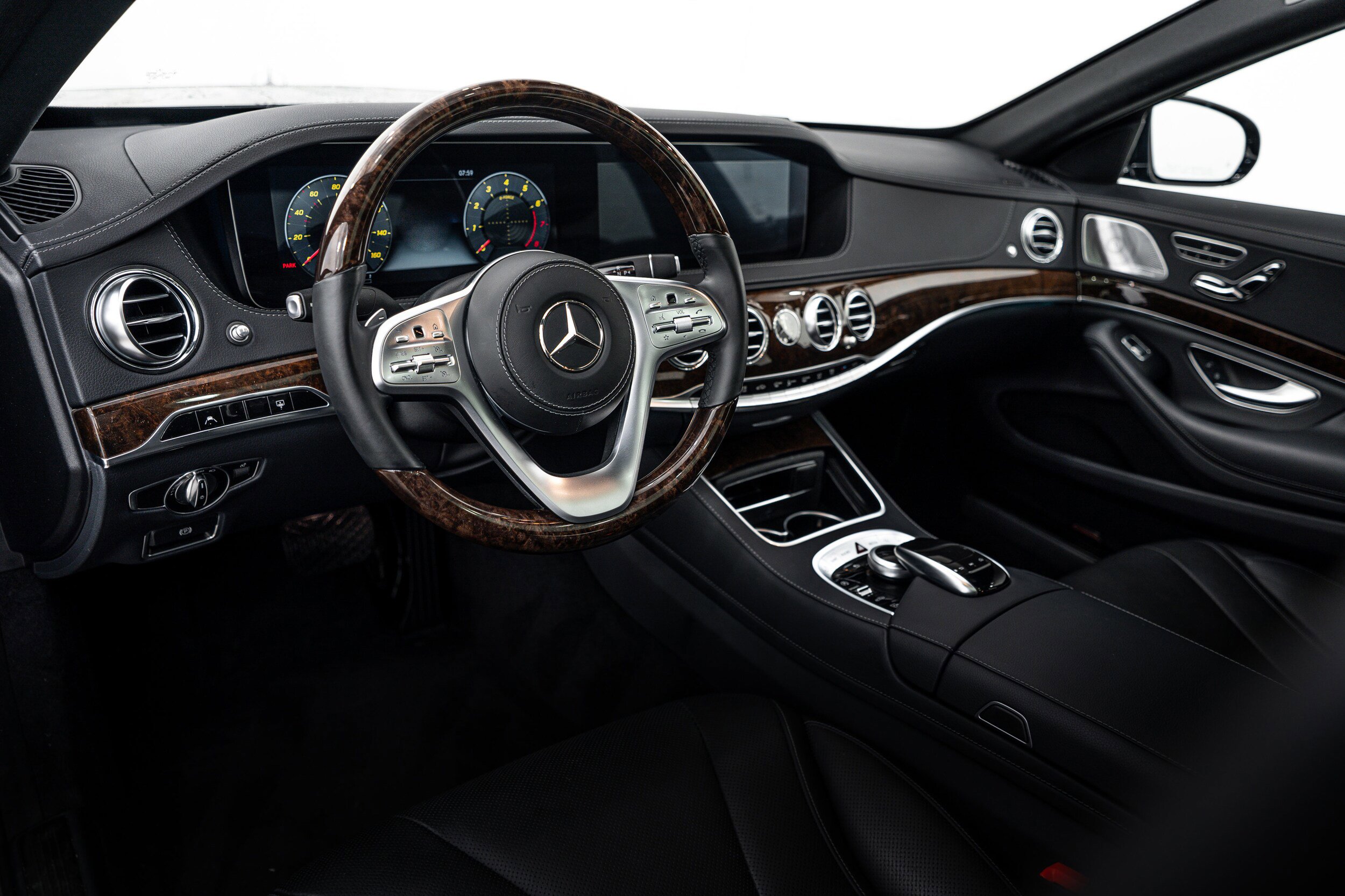 Used 2019 Mercedes-Benz S 450 4MATIC Sedan image 9