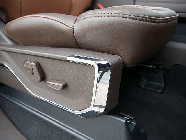 New 2026 Ford F350 King Ranch w/ Tremor Off-Road Package image 36