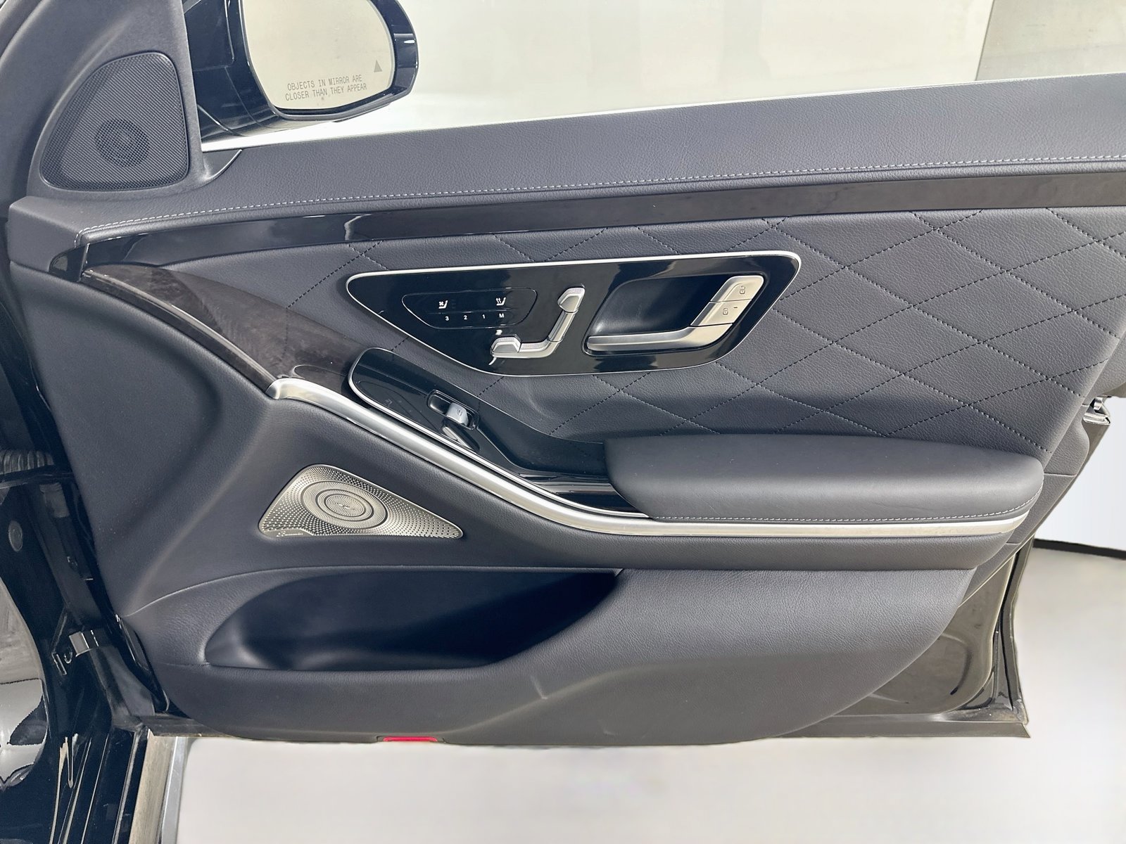 Used 2022 Mercedes-Benz S 580 4MATIC Sedan image 40