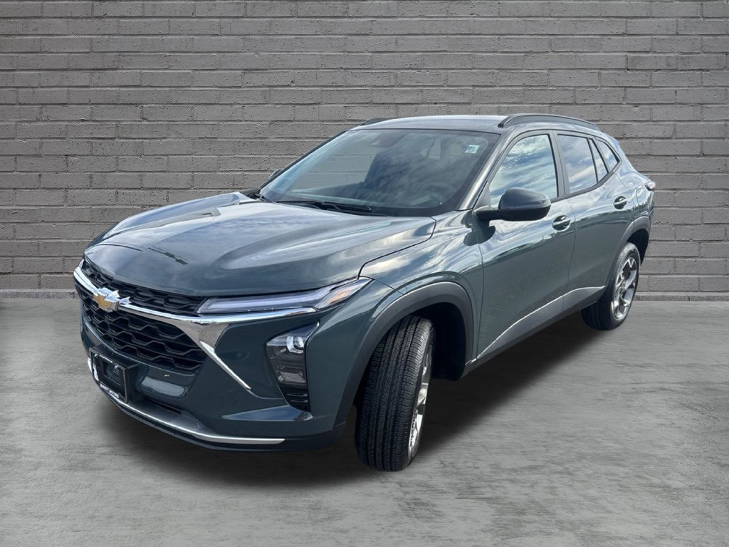New 2026 Chevrolet Trax LT FWD image 3