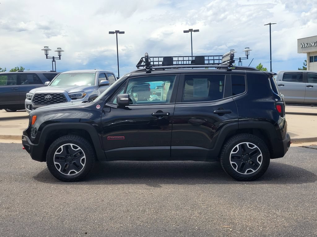 Used 2015 Jeep Renegade Trailhawk w/ Safety & Security Group I AWD/4WD image 7