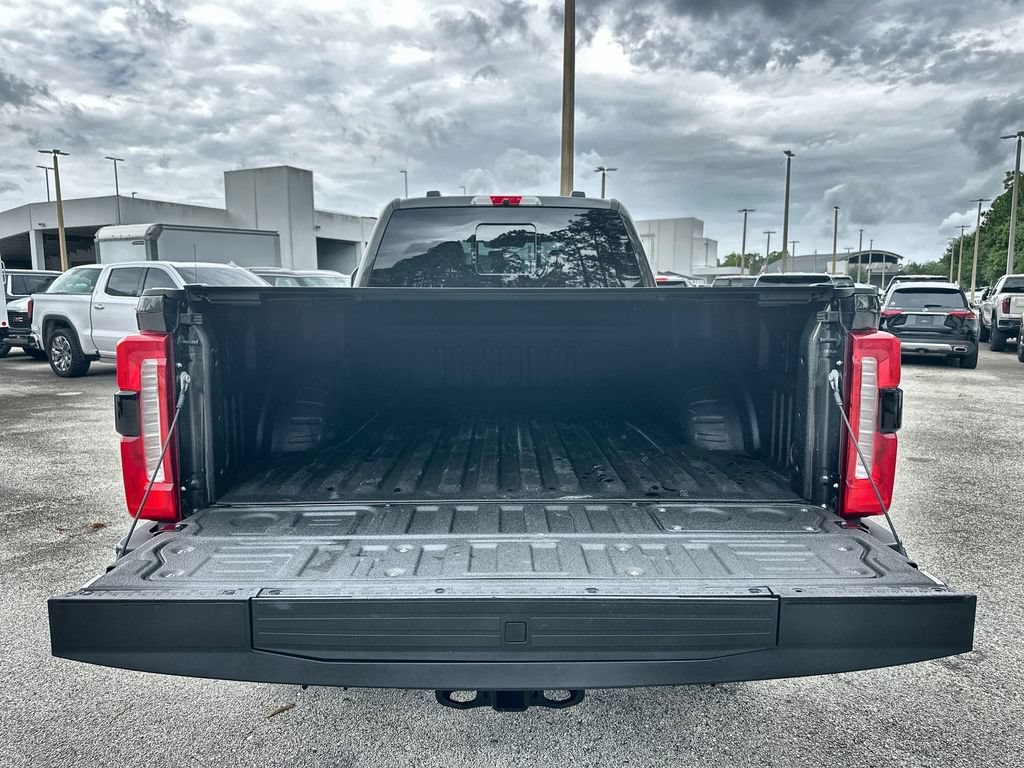 Used 2024 Ford F250 Lariat w/ Lariat Ultimate Package AWD/4WD image 7