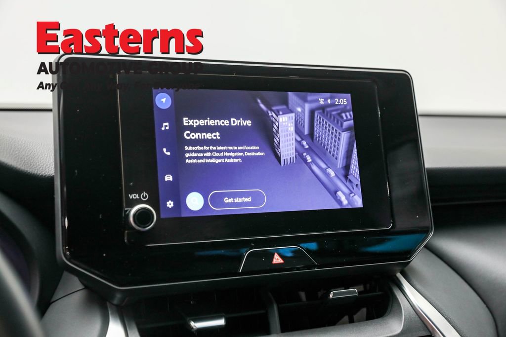 Used 2024 Toyota Venza LE image 18