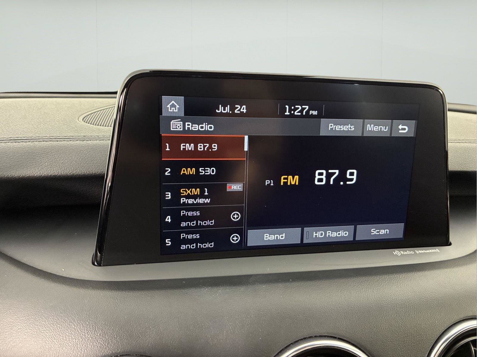 Used 2018 Kia Stinger GT2 RWD image 24