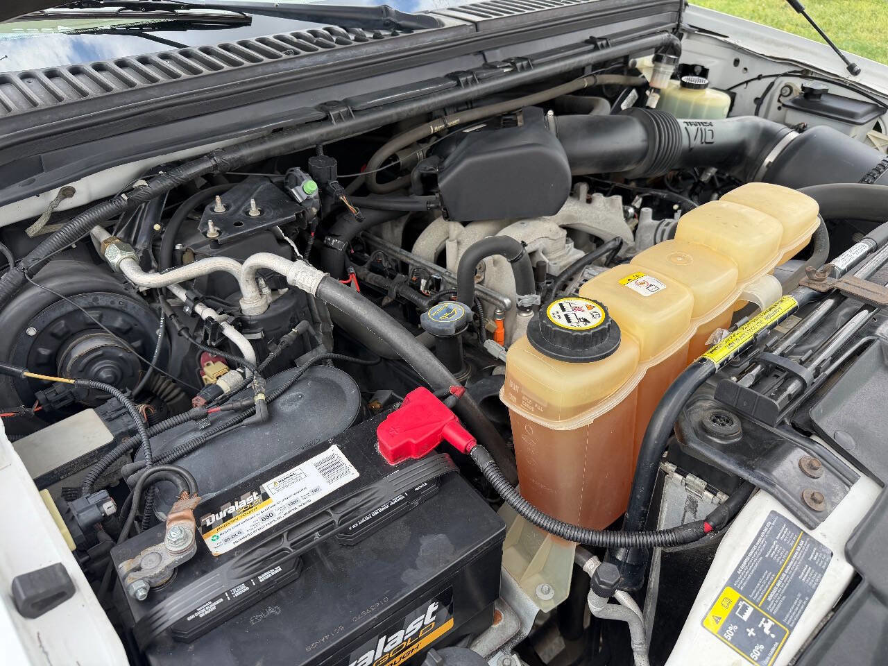 Used 2002 Ford F250 Lariat image 12