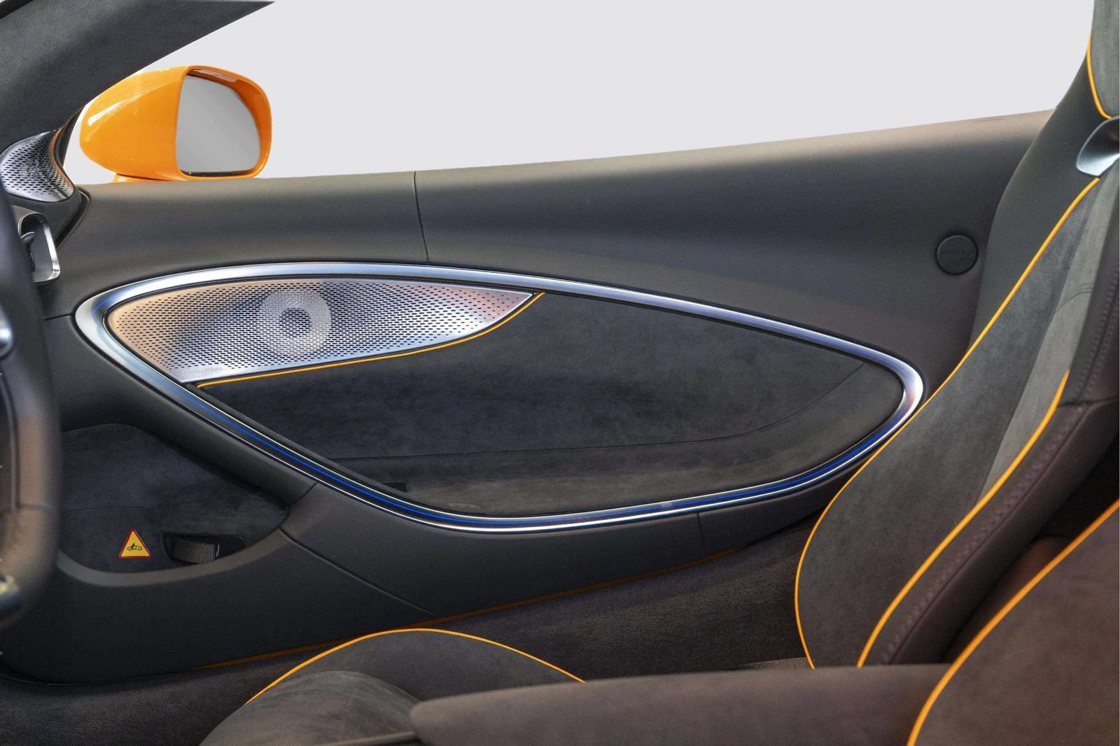 New 2026 McLaren Artura RWD image 14