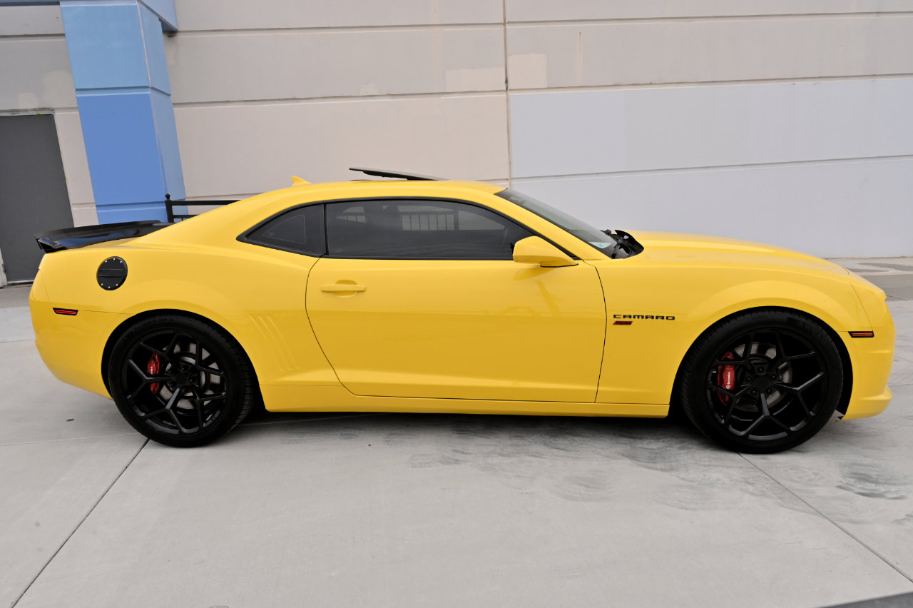 Used 2012 Chevrolet Camaro SS w/ RS Package image 8