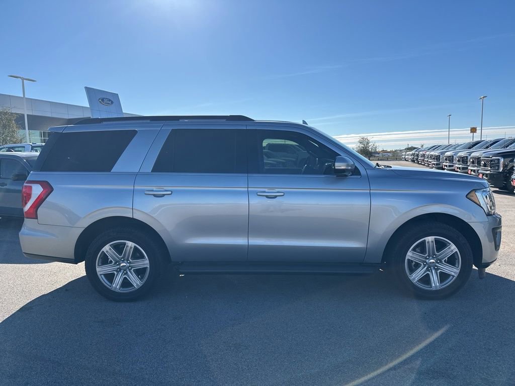 Used 2020 Ford Expedition XLT w/ Equipment Group 201A image 9