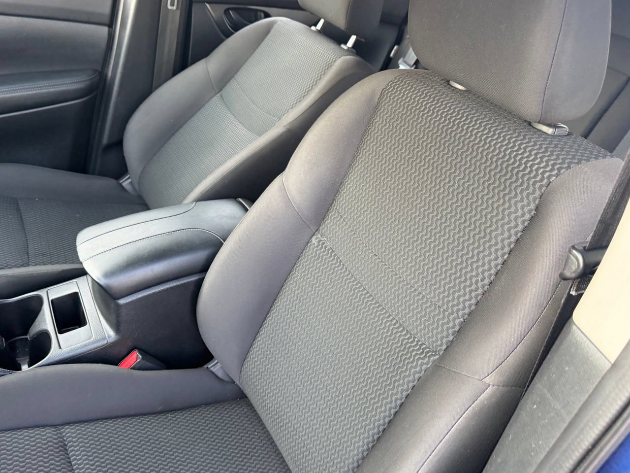 Used 2020 Nissan Rogue Sport S FWD image 25