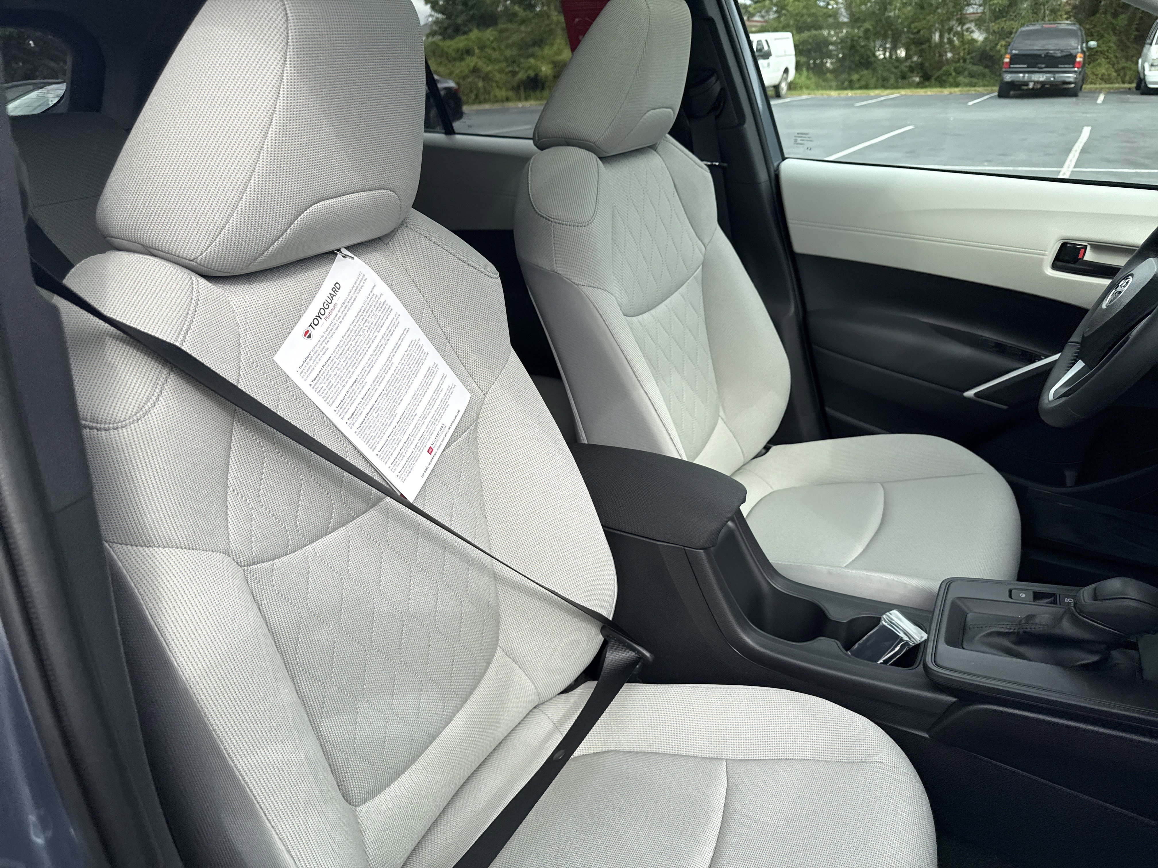 New 2026 Toyota Corolla Cross LE w/ Moonroof Package FWD image 37