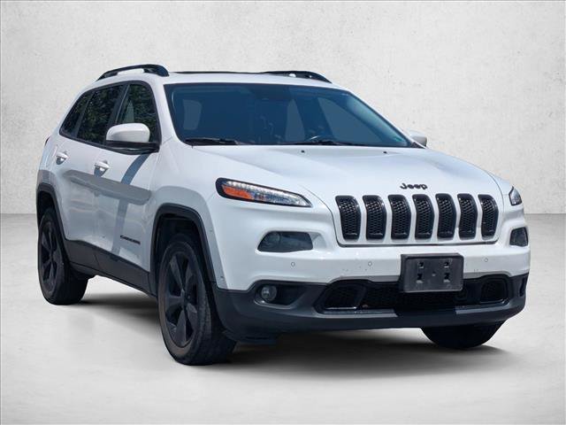 Used 2018 Jeep Cherokee Limited w/ Technology Group AWD/4WD image 3