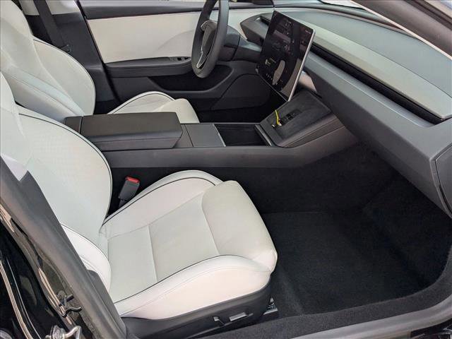 Used 2024 Tesla Model 3 Performance image 21