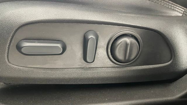 Used 2024 Chevrolet Traverse High Country image 35