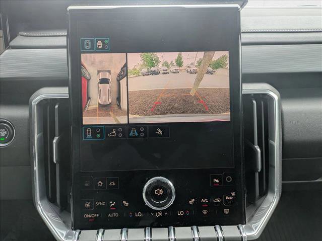 New 2025 GMC Acadia Elevation w/ Super Cruise Package image 13